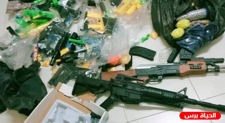 ضبط ألعاب نارية ممنوعة من التداول في الخليل